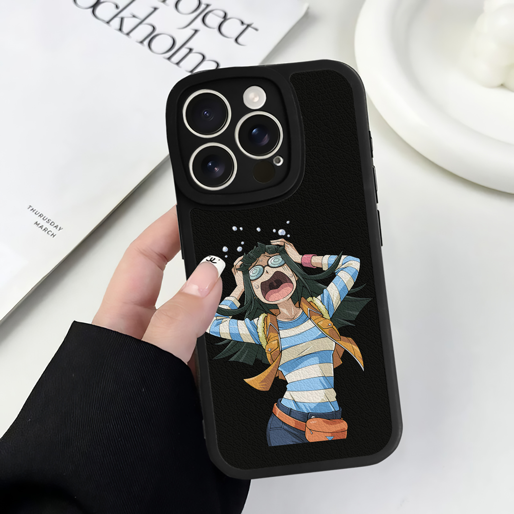 （画像用） 遊☆戯☆王 Yu-Gi-Oh! 【iPhone 16シリーズ対応】シリコンスマホケース（レザー調） 材質：シリコン